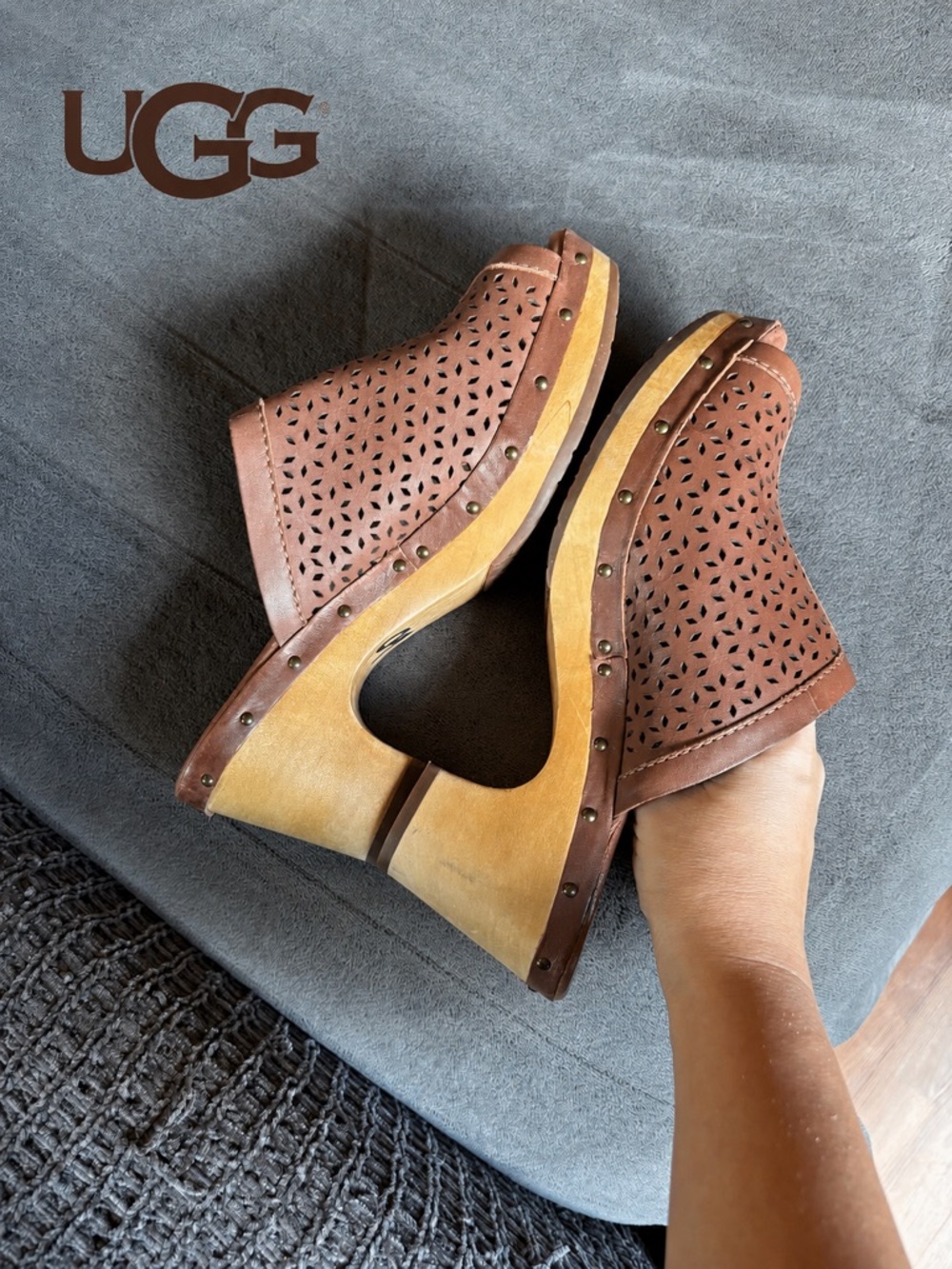 Women’s UGG Ansel Chestnut Open Toe Perforated Leather Clogs, Size 8